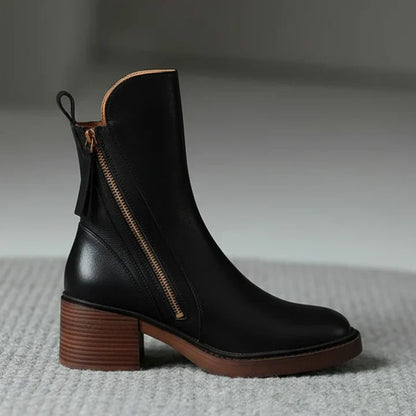 Valorine™ | Bota de piel negra con tacón cómodo, elegante y atemporal